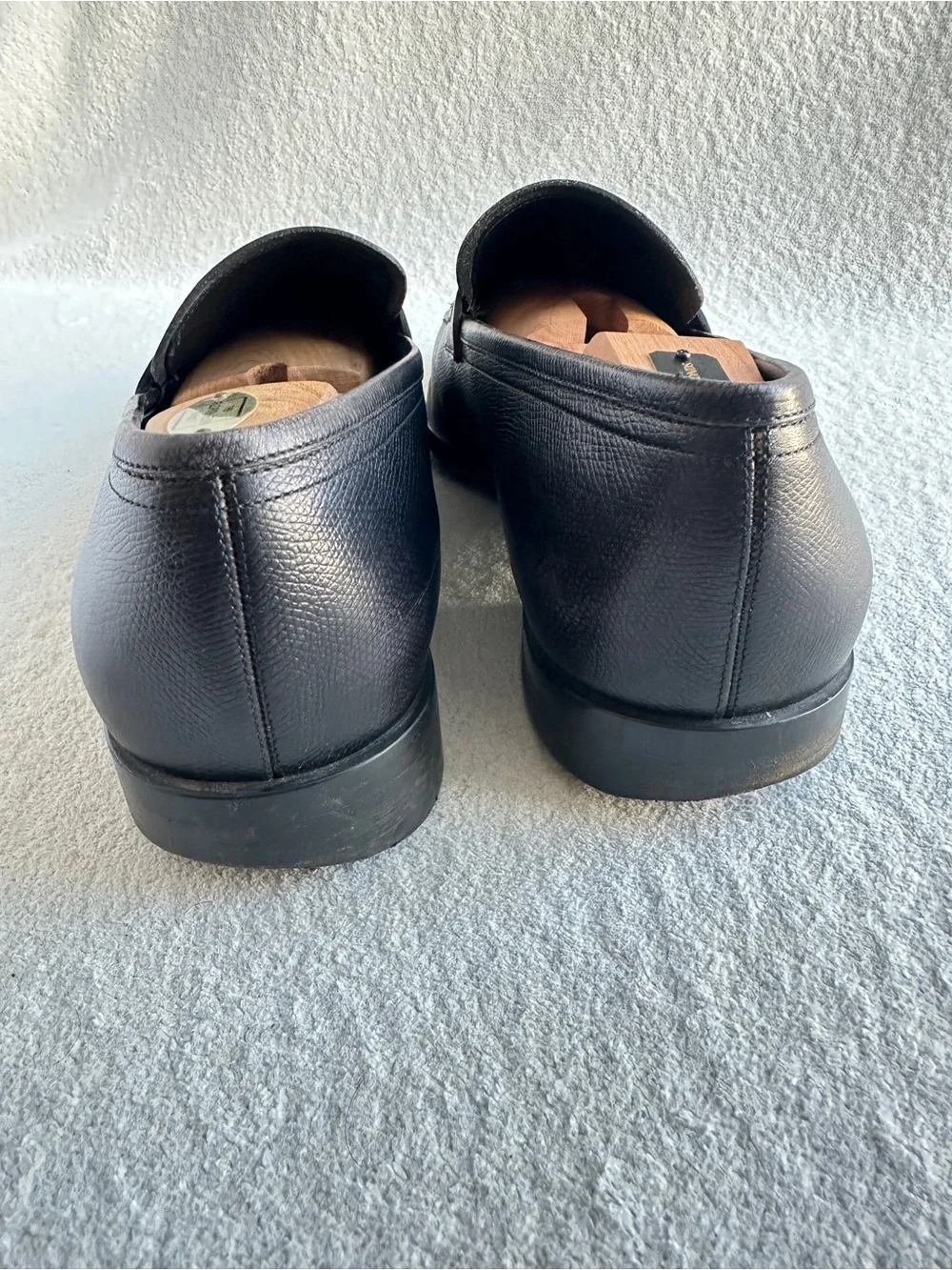 Salvatore Ferragamo black pebbled leather penny‎ loafer size 12 EE